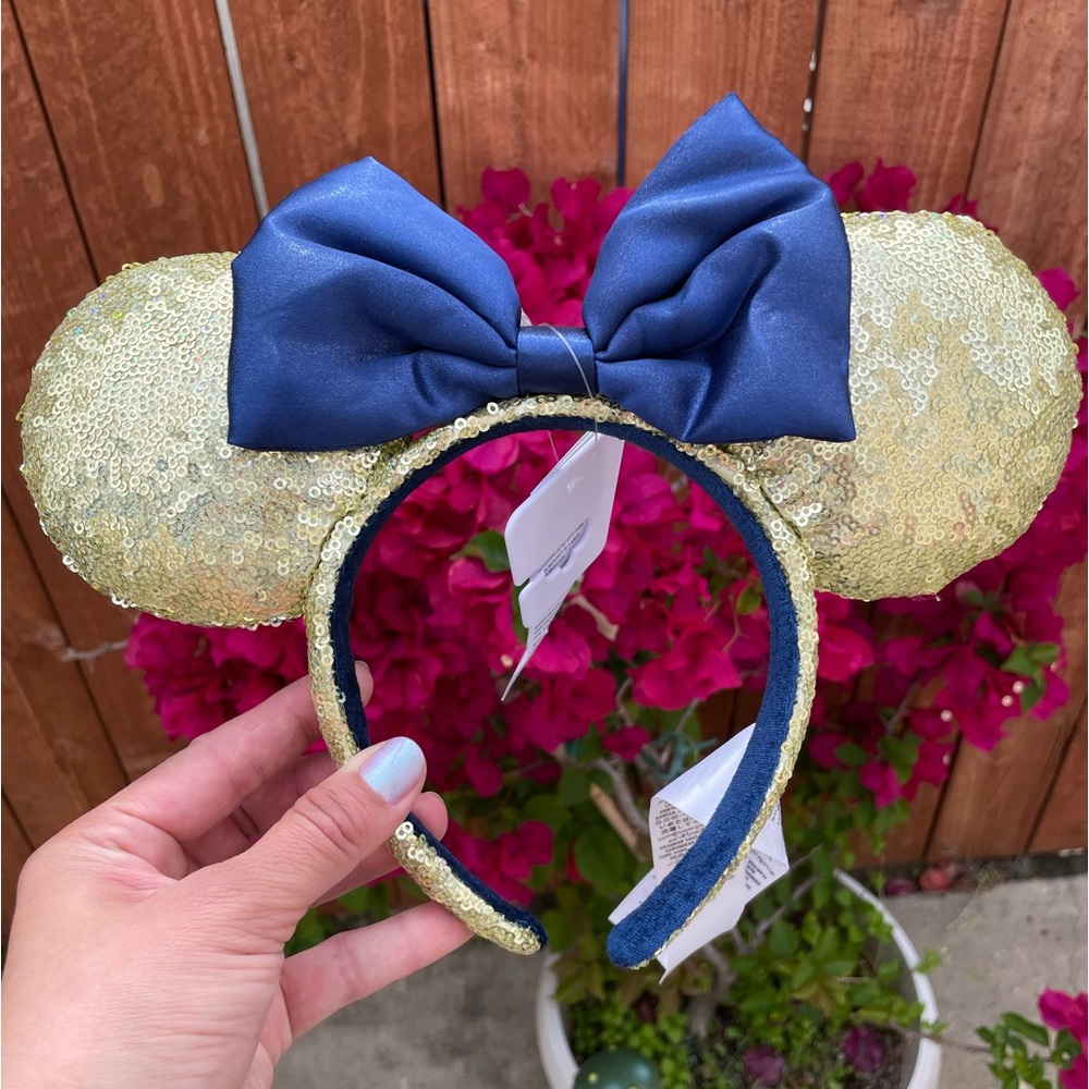 Disney Parks Walt Disney World 50th Anniversary Gold & Blue Minnie Sequi…
